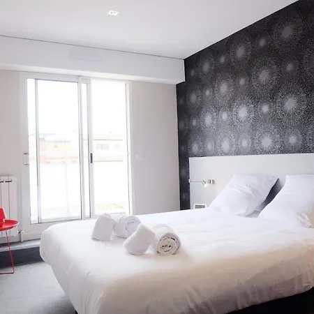 Magnifique Appartement, En Hyper Centre, Avec Terrasse Et Place De Parking Biarritz